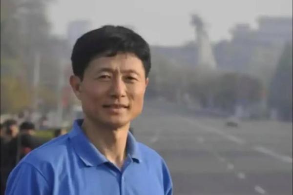 姓艾的名人-姓名学-华易算命网姓名