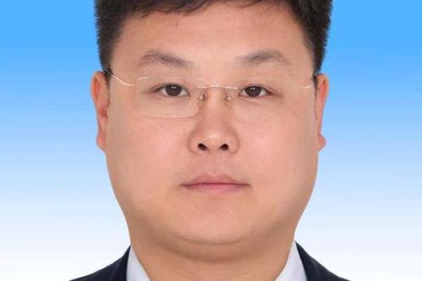 姓靳的名人-姓名学-华易算命网姓名